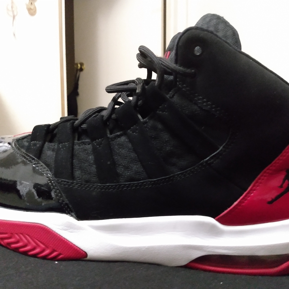 Size 9.5 Jordan 9's